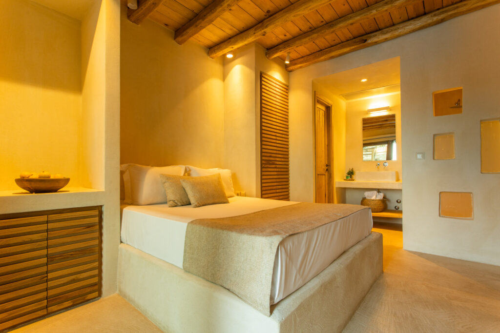 Meli Suites Isle | Arch Rooms | Swim Up